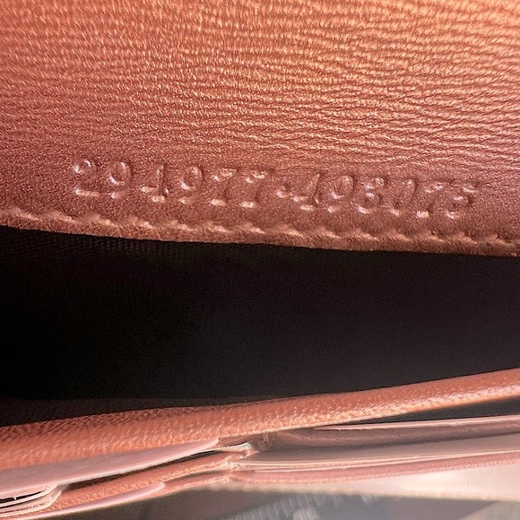 GUCCI Valentine GG Guccissima Continental Trifold Enamel Pink Leather Wallet - Picture 10 of 15